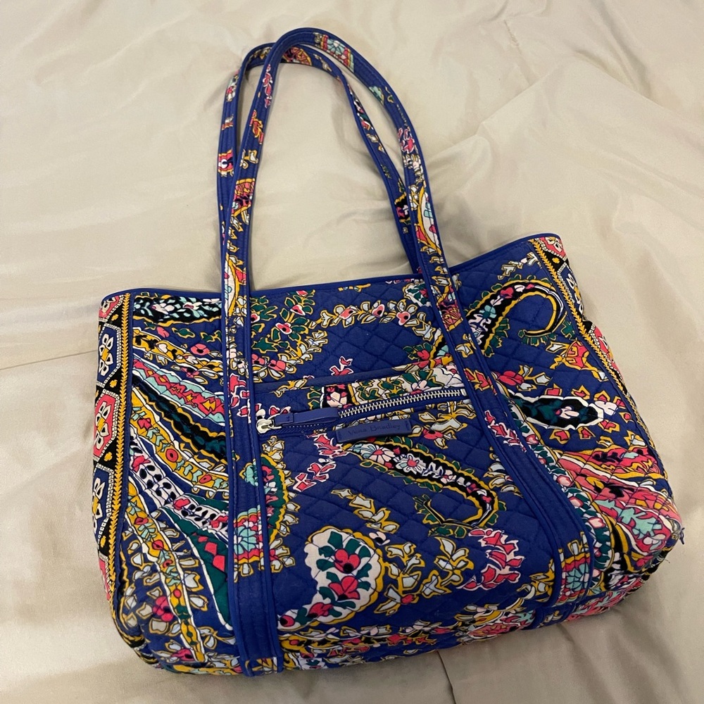 Vera Bradley Tote